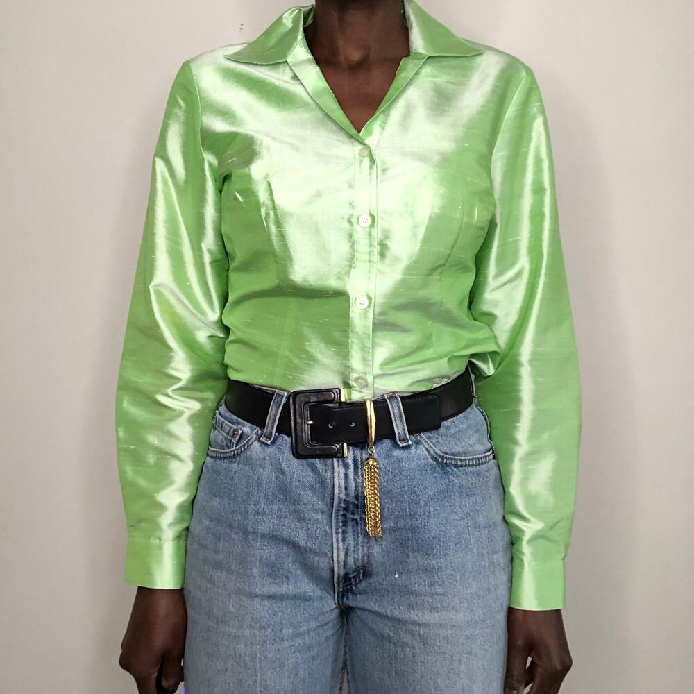VINTAGE | 1990s Green Dupioni Silk Long Sleeve Button-up Blouse Shirt Size M